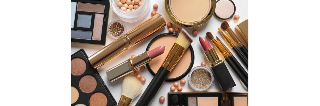 Pennelli e prodotti specifici per un Make-up performante e duraturo